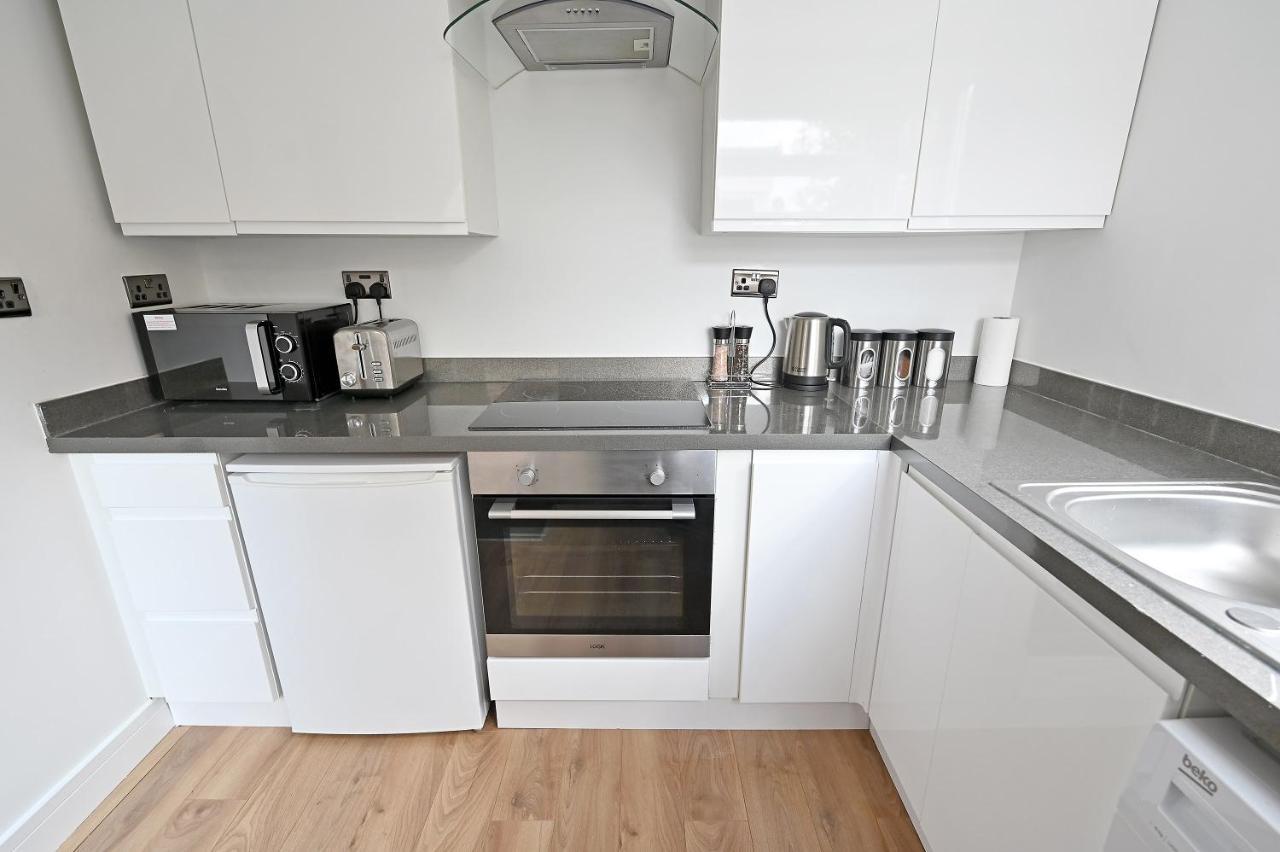 The Coffee Pot Cottage In Town Centre Free Parking 스트렛포드-어폰-에이본 외부 사진