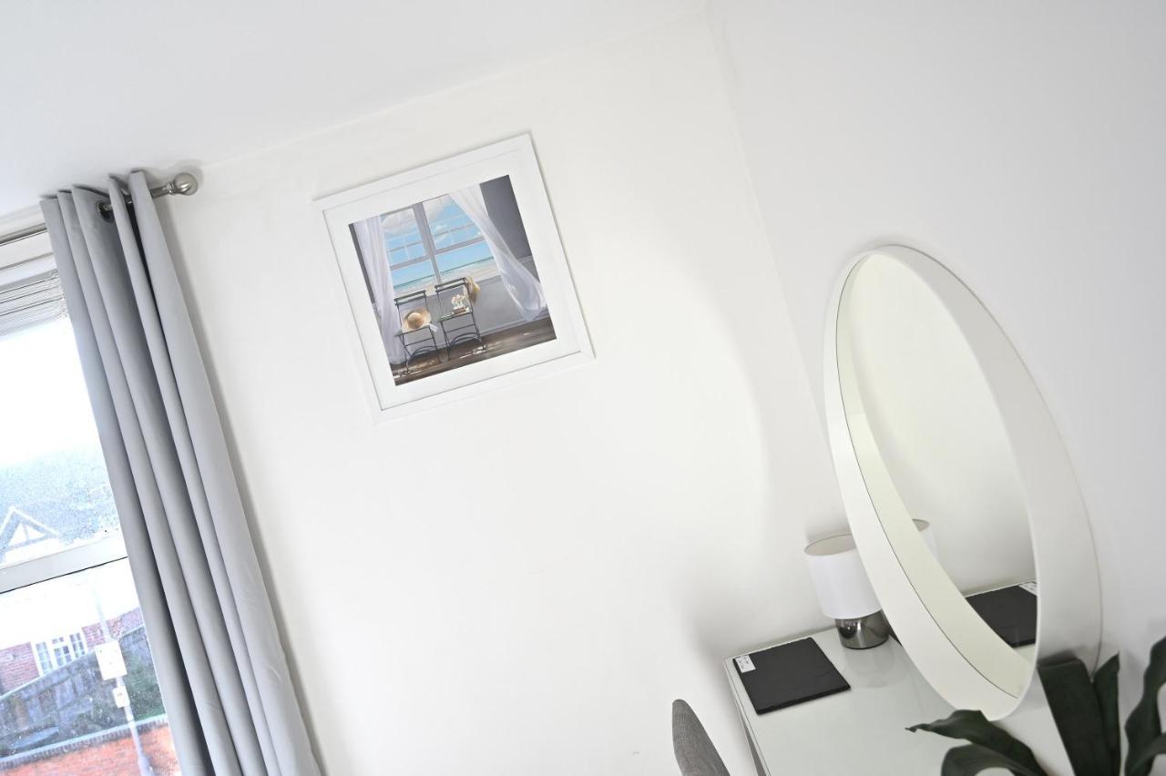 The Coffee Pot Cottage In Town Centre Free Parking 스트렛포드-어폰-에이본 외부 사진
